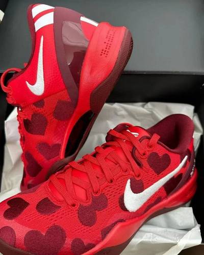 El día de San Valentín de la cuñada de octava generación de Kobe Bryant 40-46